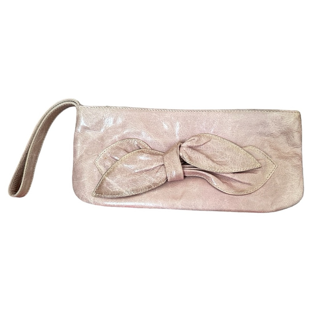 HOBO INTERNATIONAL Wallet Wristlet Clutch Pinkish Beige Zip Close Inner Pockets